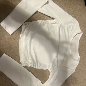 Long sleeved cropped shirt